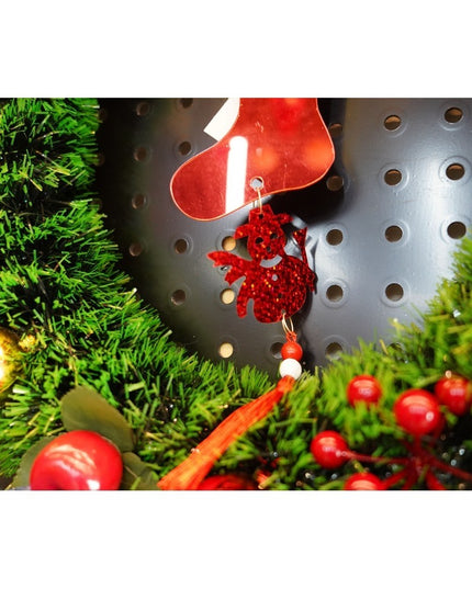 Ornament brad, Gheata, Om de zapada