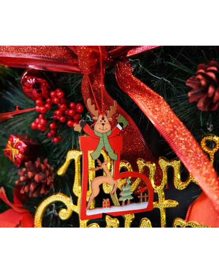 Ornament de brad cerb