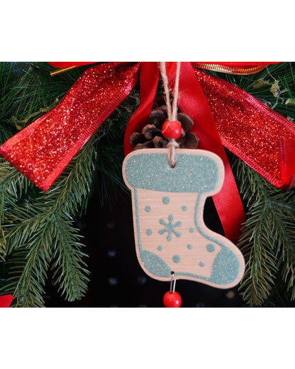 Ornament de brad ciorap cu clopotel