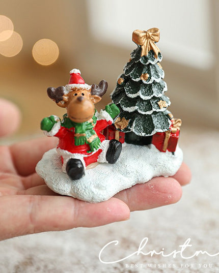 Ornament de Craciun din Rasina pentru Decor, Model Ren cu Brad, Decoratiune de Birou pentru Craciun