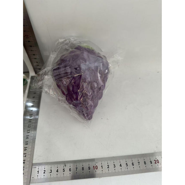 de depozitare si pastrare a alimentelor, Plastic, Model Strugure