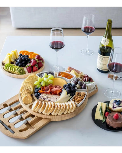 Platou Festiv, din Lemn, pentru Branzeturi si Aperitive, 18 Piese