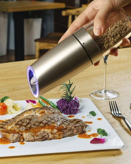 Rasnita Electrica Sare si Piper, cu Camera Depozitare Transparenta, Macinare, Functionare pe Baterii, cu Lumina, ABS