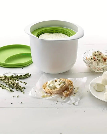 Recipient pentru Preparat Branza, Capac de Silicon, Cheese Maker din Plastic, Strecuratoare