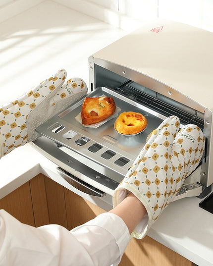 2 manusi cuptor manusa de bucatarie, rezistenta 330 grade, textil si cauciuc