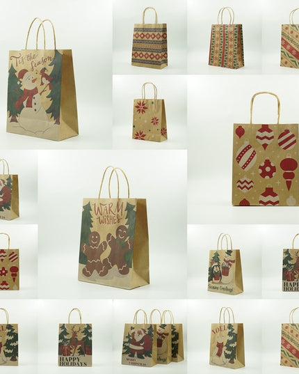 24 pungi cadou imprimeu tematica Craciun, model random, din hartie