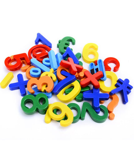 Set 37 Cifre si Simboluri, Magnetice, pentru Frigider, din Plastic, +3 Ani, 13 x 18 x 14 cm