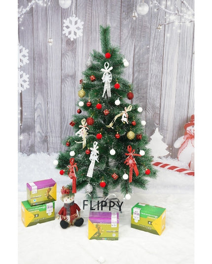 brad artificial de Craciun si elemente decorative tip pin inzapezit tip 3, inaltime , diametru , 160 ramuri cu ace 3D