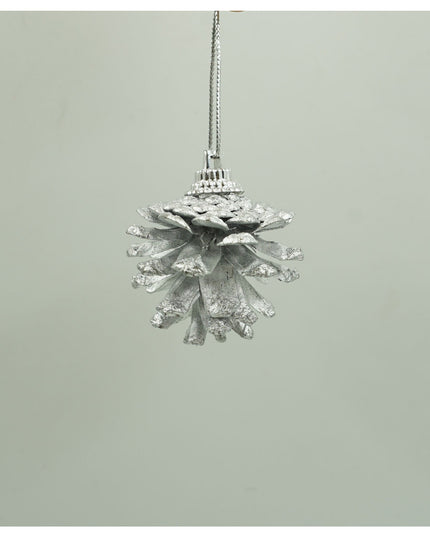 de 12 ornamente de brad, de tip Glob