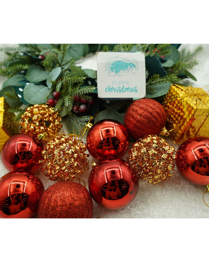 de 20 ornamente de brad, de tip Glob