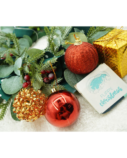 de 20 ornamente de brad, de tip Glob