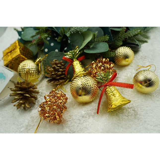 de 24 ornamente de brad, de tip Glob