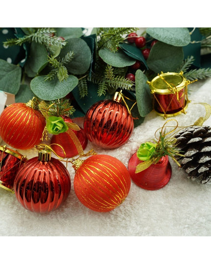 de 24 ornamente de brad, de tip Glob