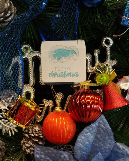 de 24 ornamente de brad, de tip Glob