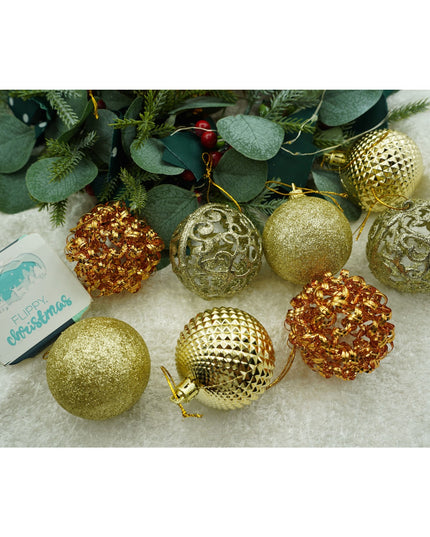 de 28 ornamente de brad, de tip Glob, Cupru