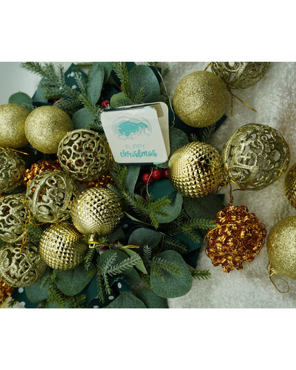 de 28 ornamente de brad, de tip Glob, Cupru