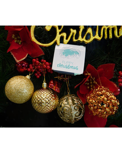 de 28 ornamente de brad, de tip Glob, Cupru