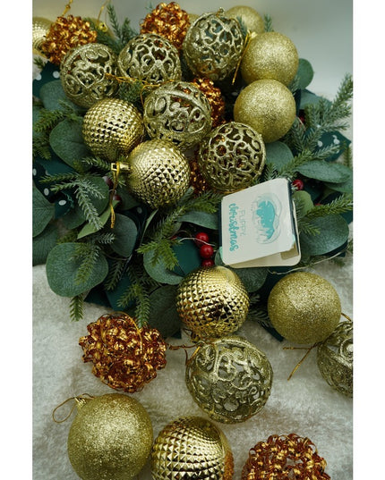 de 28 ornamente de brad, de tip Glob, Cupru