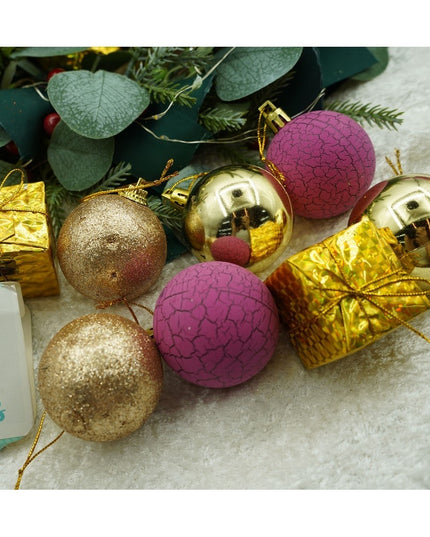 de 35 ornamente de brad, de tip Glob