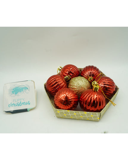 de 35 ornamente de brad, de tip Glob