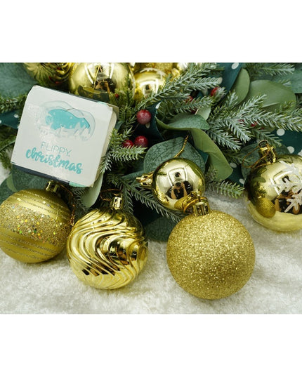 de 36 ornamente de brad, de tip Glob