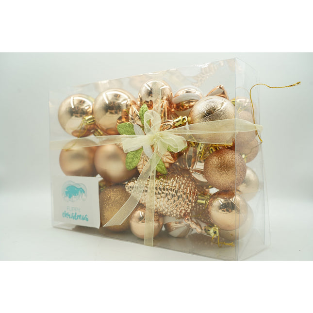 de 38 ornamente de brad, de tip Glob, Aramiu, din plastic, cu finisaj sclipitor , adancime x inaltime x lungime