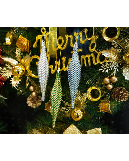 de 6 ornamente de brad, de tip Asimetric