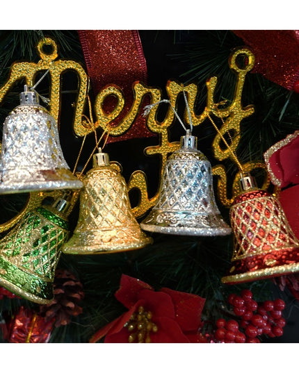 de 6 ornamente de brad, de tip Clopotel