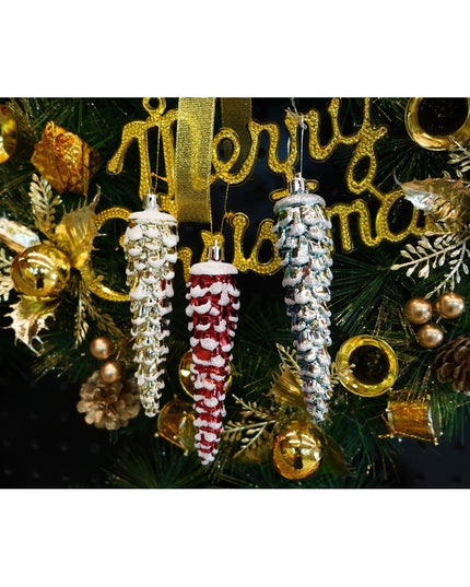 de 6 ornamente de brad, de tip Con de brad