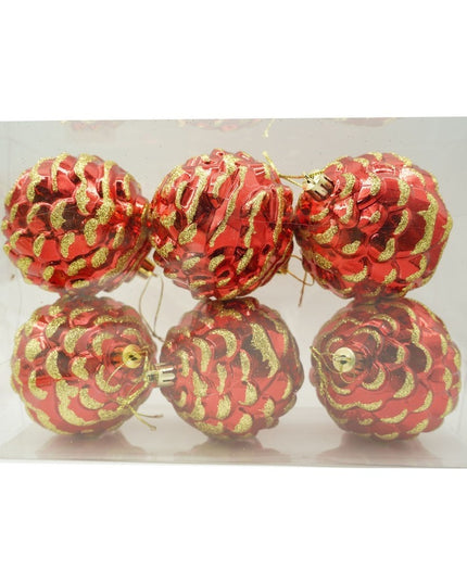 de 6 ornamente de brad, de tip Con de brad