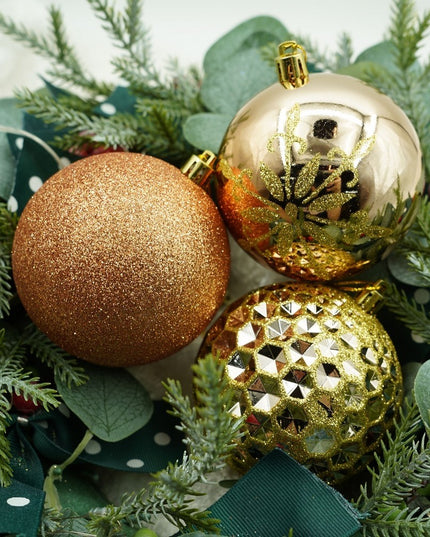 de 6 ornamente de brad, de tip Glob, Aramiu, cu ø de , din plastic, cu finisaj sclipitor , inaltime x lungime x adancime