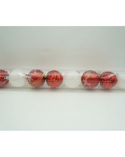 de 7 ornamente de brad, de tip Glob