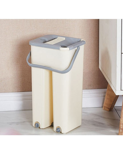 de curatenie mop si galeata, galeata 6 l, 2 rezerve microfibra incluse, design modern, pentru interior, material plastic, peri sintetici, plat, cu storcere