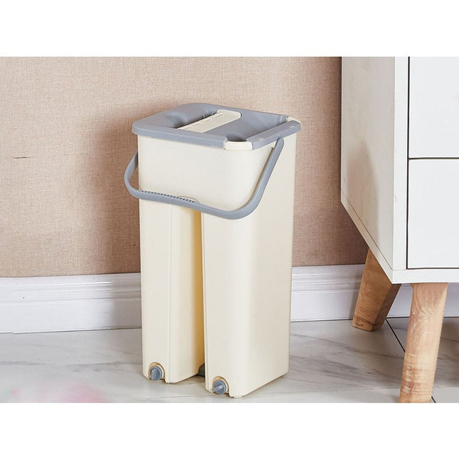 de curatenie mop si galeata, galeata 6 l, 2 rezerve microfibra incluse, design modern, pentru interior, material plastic, peri sintetici, plat, cu storcere